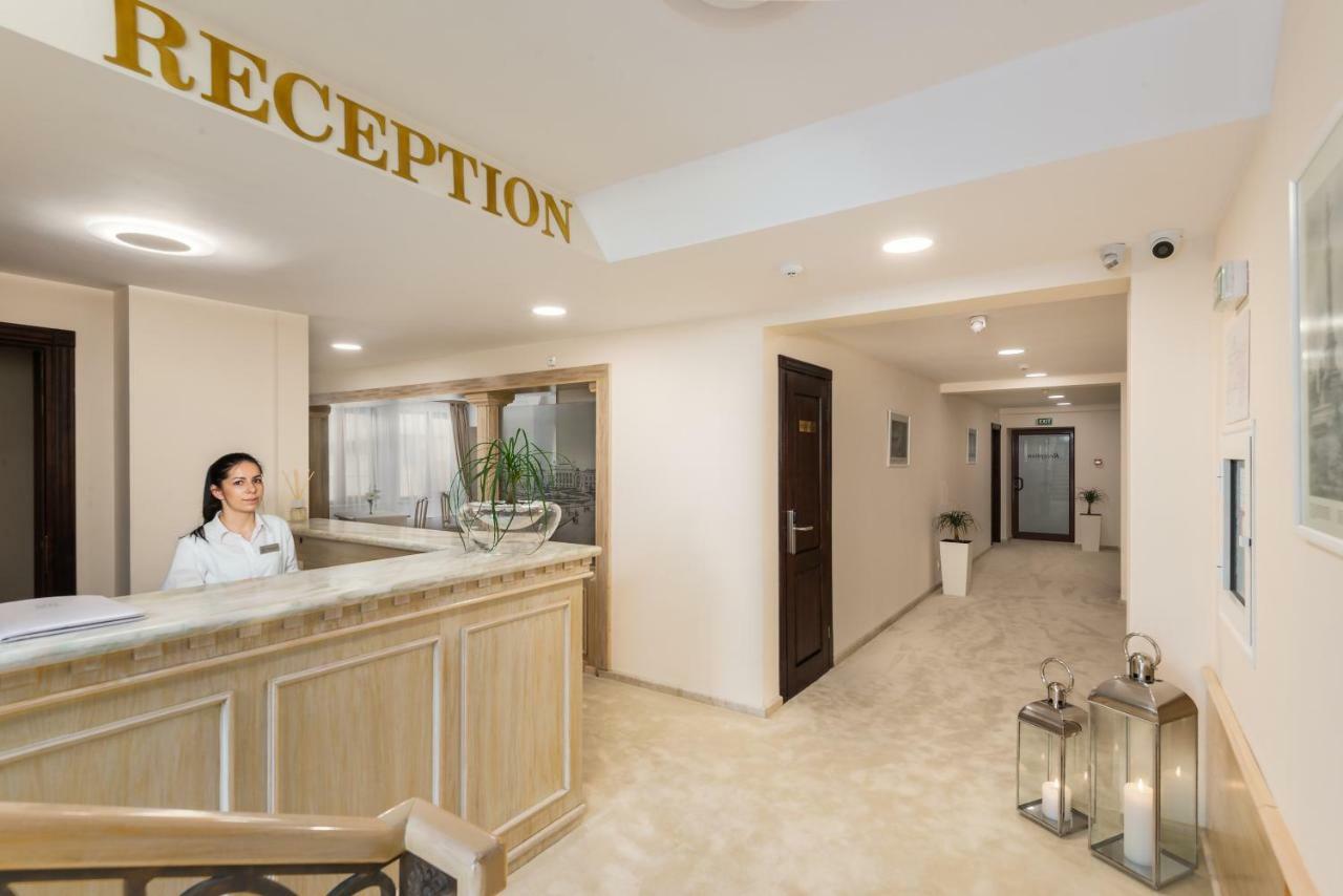Family Hotel Anna Ruse Exterior foto